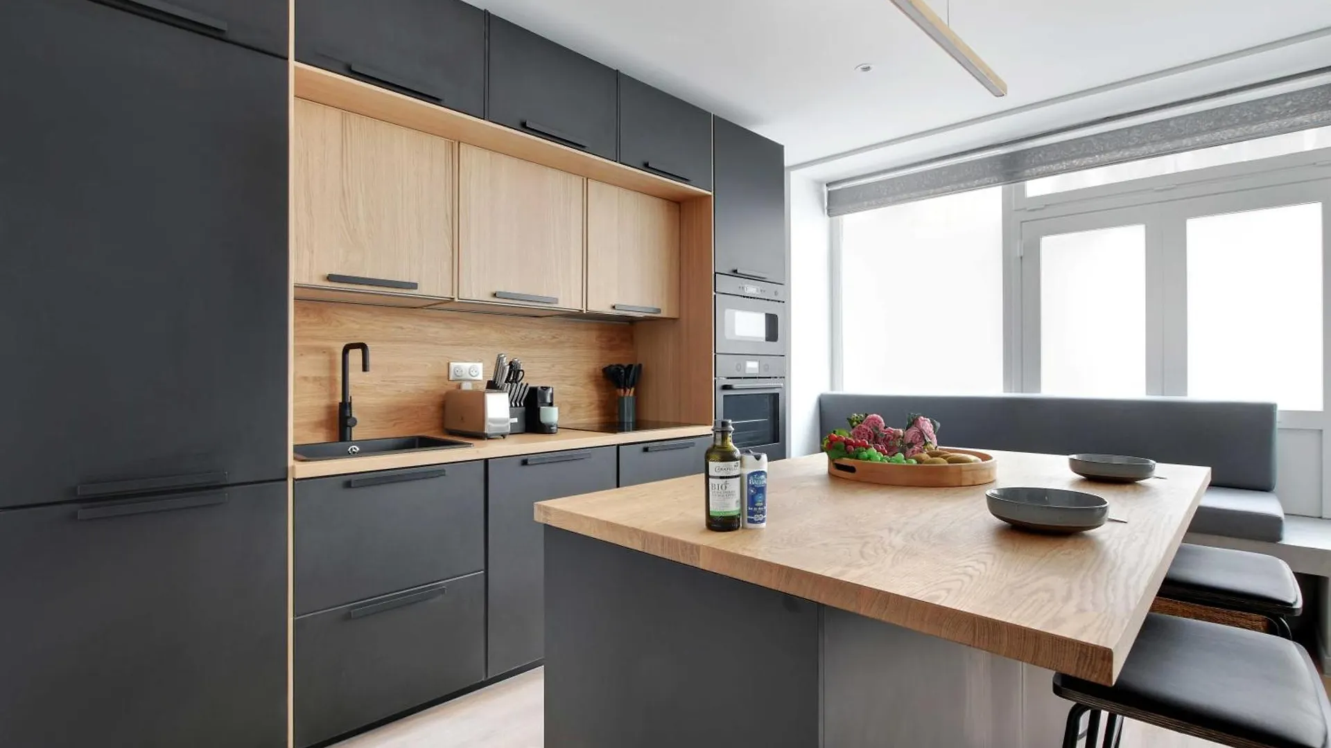 Spacious Apartment - 2Br- 6P - Grandes-Carrieres Paris France
