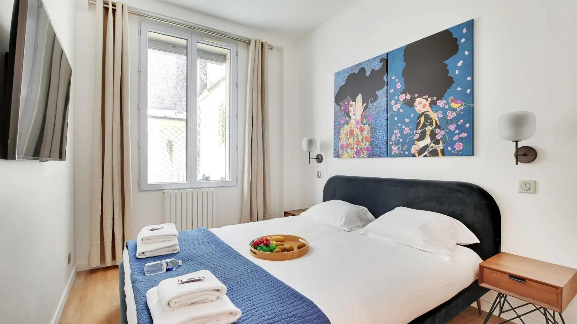 Spacious Apartment - 2Br- 6P - Grandes-Carrieres Paris France